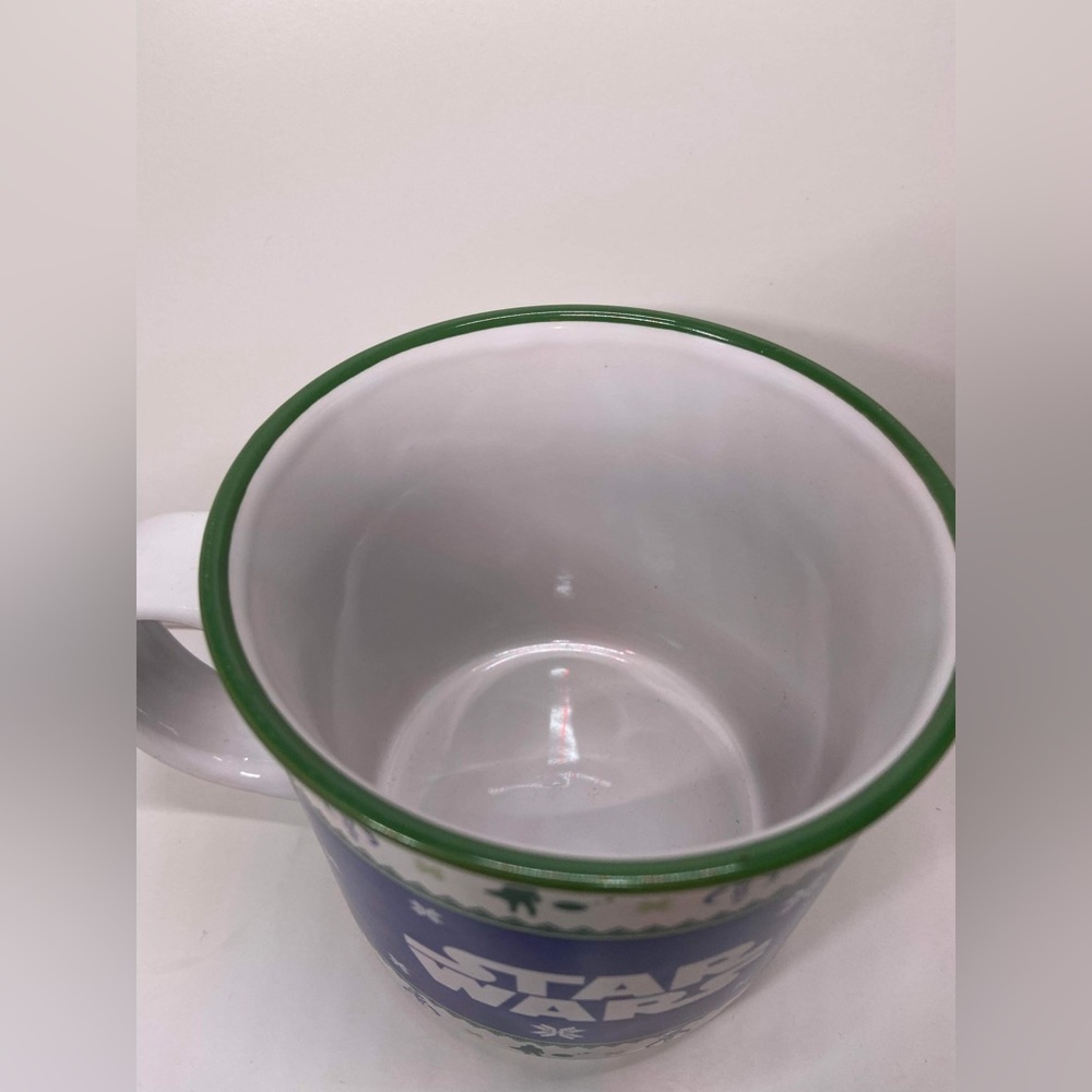 Star Wars Christmas Mug - Picture 3 of 4